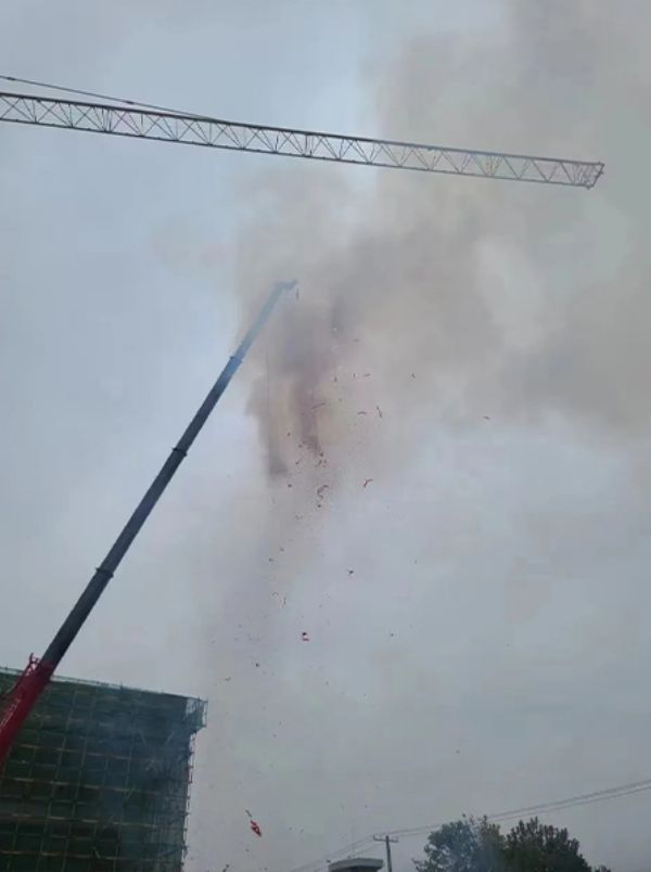 【重磅喜讯】一滕建设集团齐齐哈尔机场项目首吊仪式圆满成功
