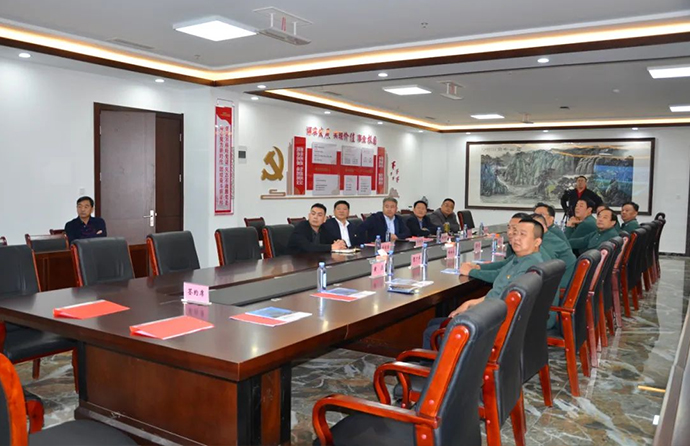 一滕建设集团 兴华建设集团 战略合作框架协议签约仪式