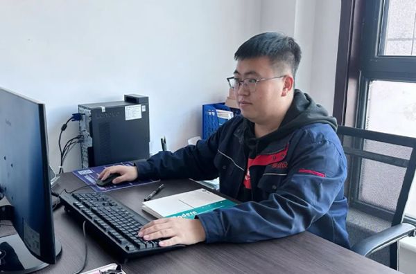 集团成立25周年征文| 一滕建设集团资质管理部：袁嘉阳